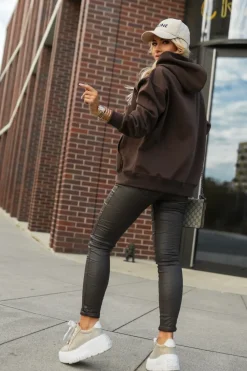 CandyTM BLUZA DRESOWA Z KAPTUREM Z HAFTOWANYM NAPISEM CALIFORNIA TENNIS CLUB CZEKOLADOWA