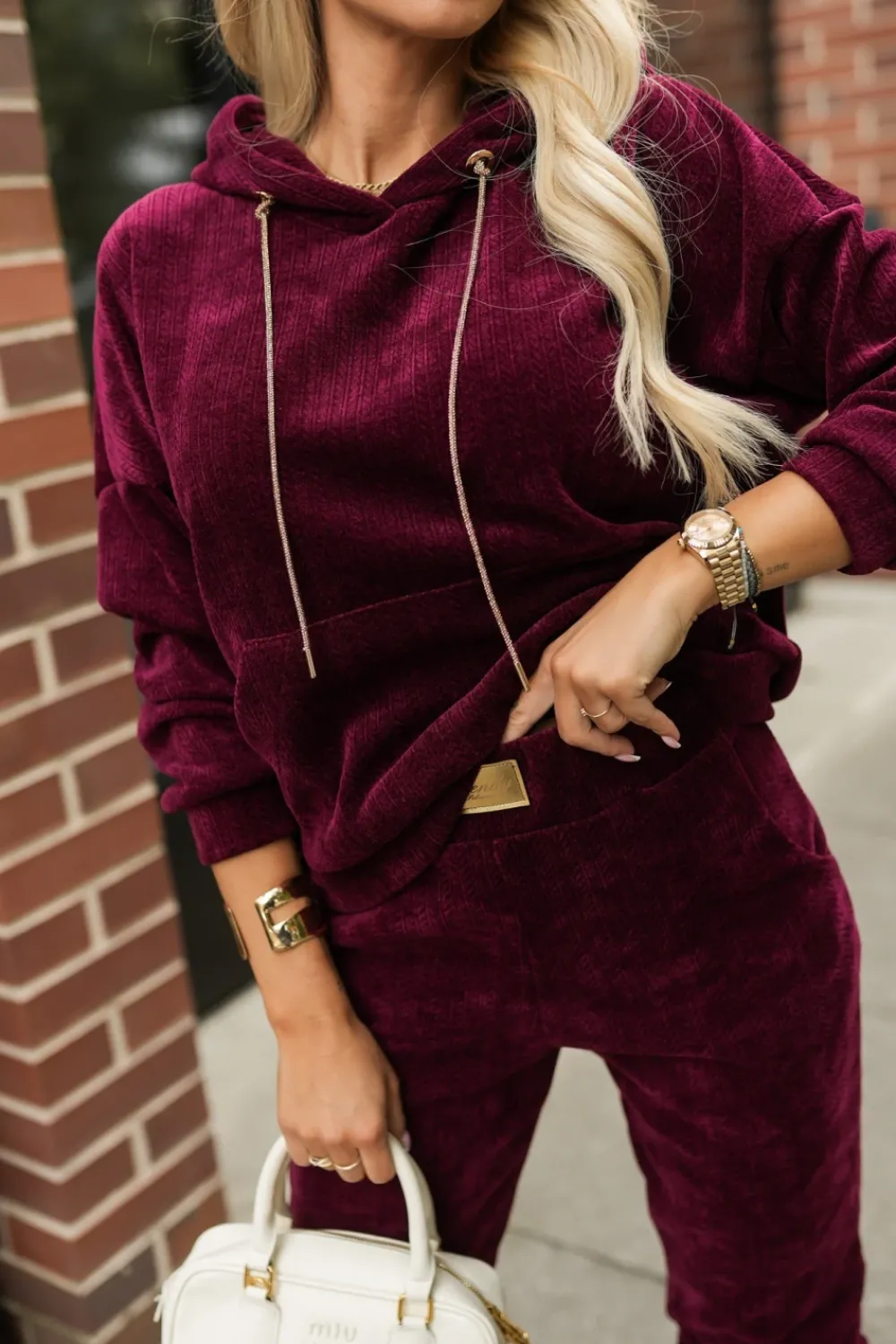 CandyTM BLUZA DRESOWA Z KAPTUREM TIAGO Z WARKOCZOWYM SPLOTEM BURGUNDOWA