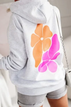 CandyTM BLUZA DRESOWA Z KAPTUREM Z OZDOBNYMI KWIATAMI Z TYŁU SZARA