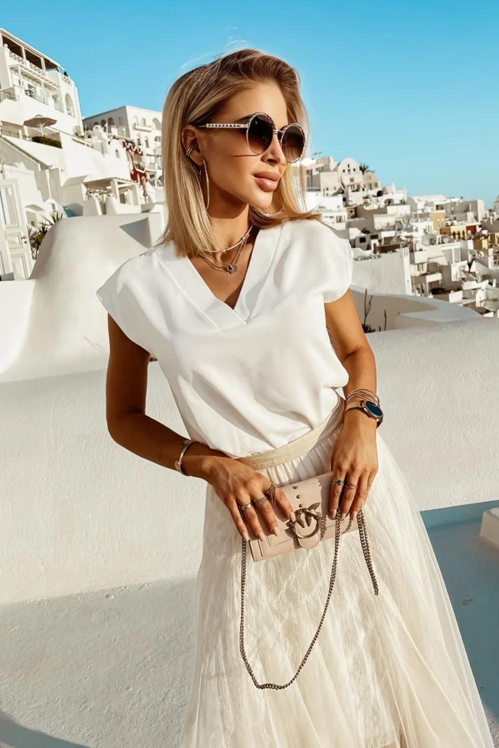 CandyTM BLUZKA CLASSIC Z DEKOLTEM W SEREK BIAŁA