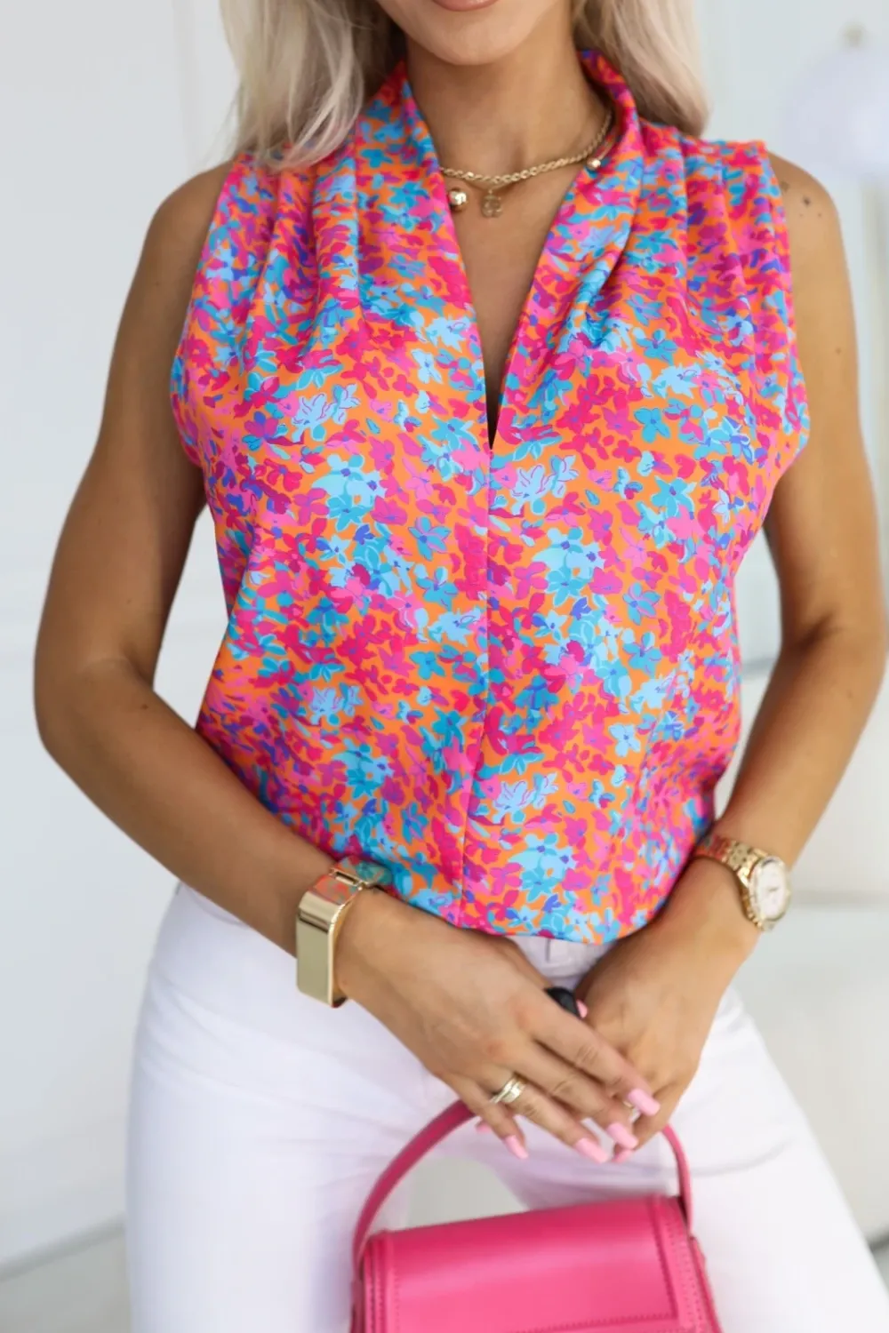 CandyTM BLUZKA DIANA NA RAMIĄCZKACH Z DEKOLTEM W SZPIC BŁĘKITNO-POMARAŃCZOWA W KWIATY