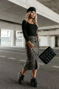 CandyTM SPÓDNICA JEANSOWA MIDI Z ROZCIĘCIEM Z PRZODU PANTERA ECRU-CZARNA