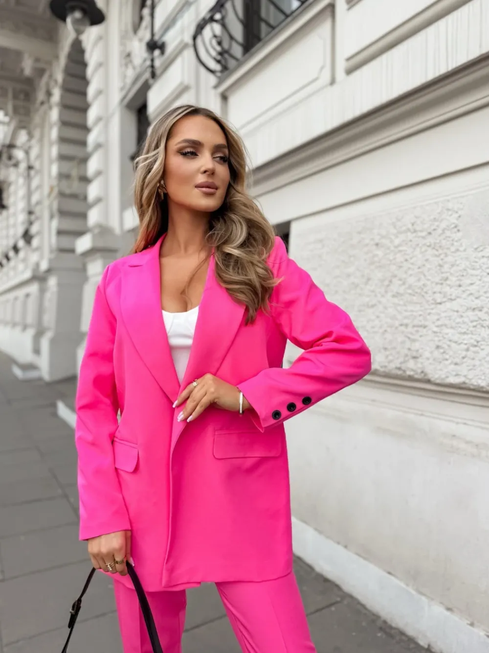 CandyTM SPODNIE CYGARETKI CAMERON W KANT NEONOWY RÓŻ