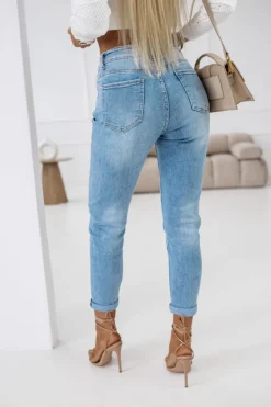 CandyTM SPODNIE JEANSOWE TYPU BOYFRIEND Z HAFTOWANYMI KWIATAMI I CYRKONIAMI NIEBIESKI JEANS