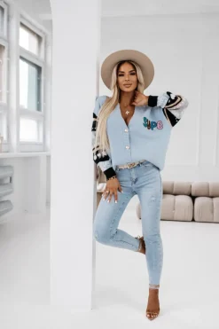 CandyTM SPODNIE JEANSOWE ZE ŚREDNIM STANEM Z PASKIEM W KOMPLECIE JASNY JEANS